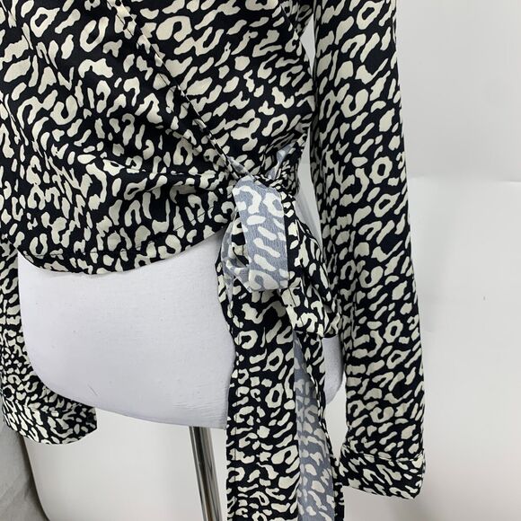 Pretty Little Thing Avalyn Wrap Blouse Womens 2 Cream Black Leopard Tie Front - Picture 4 of 15